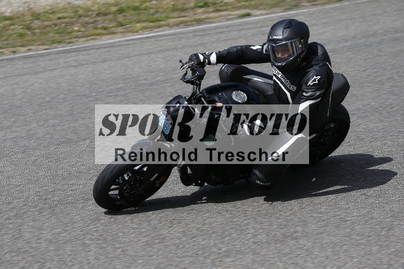 /09 19.04.2026  Caremotion get faster ADR/Gruppe gruen/76